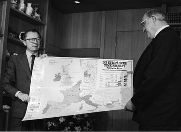 Helmut Kohl Meets with the President of the Commission of the European Community in Bonn (September 28, 1990)